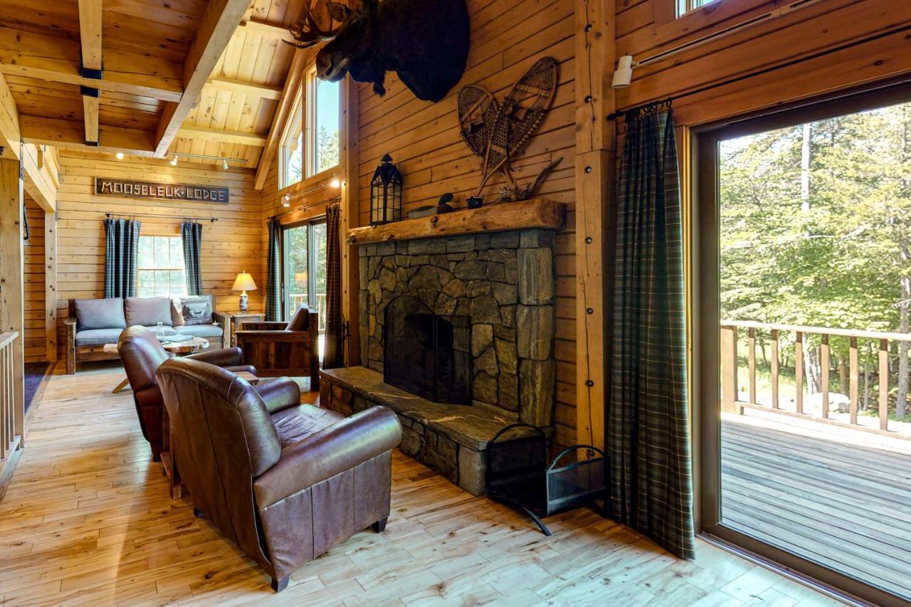 Mooseleuk Lodge The Highlands Buitenkant foto